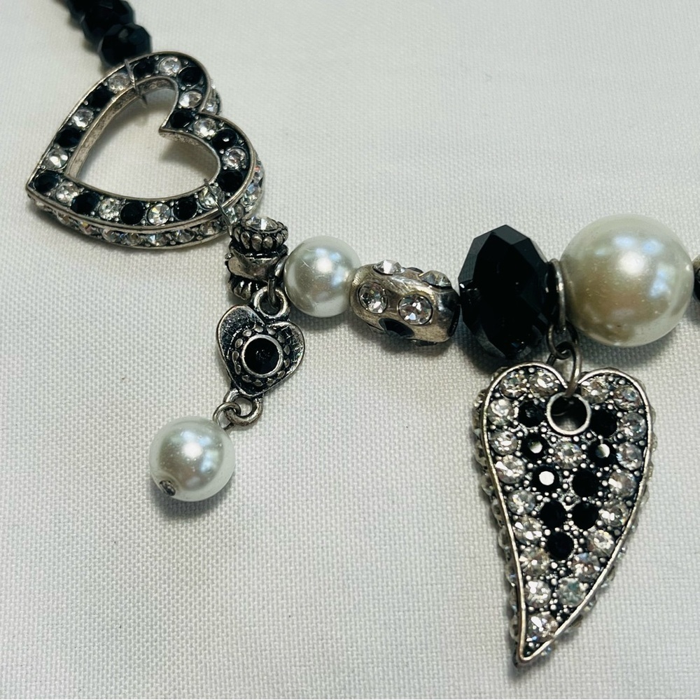 BLV Chunky‎ Chrm Necklace Pearl Beads Blk Wht Slvr EUC - Picture 3 of 9